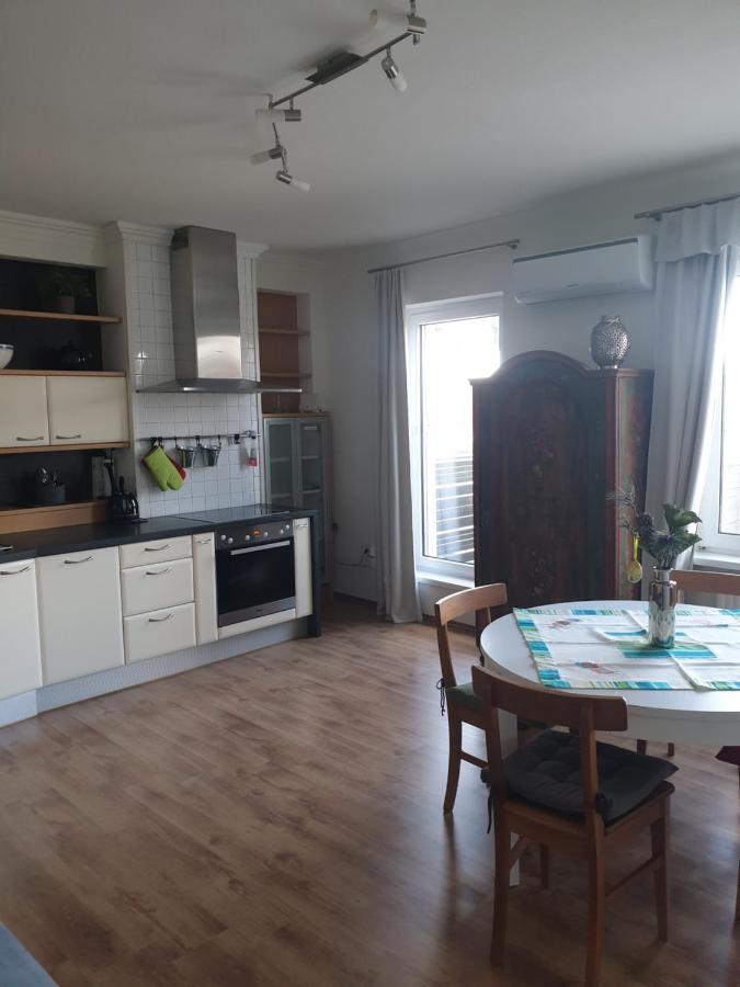 Apartment Stockerau Eksteriør bilde