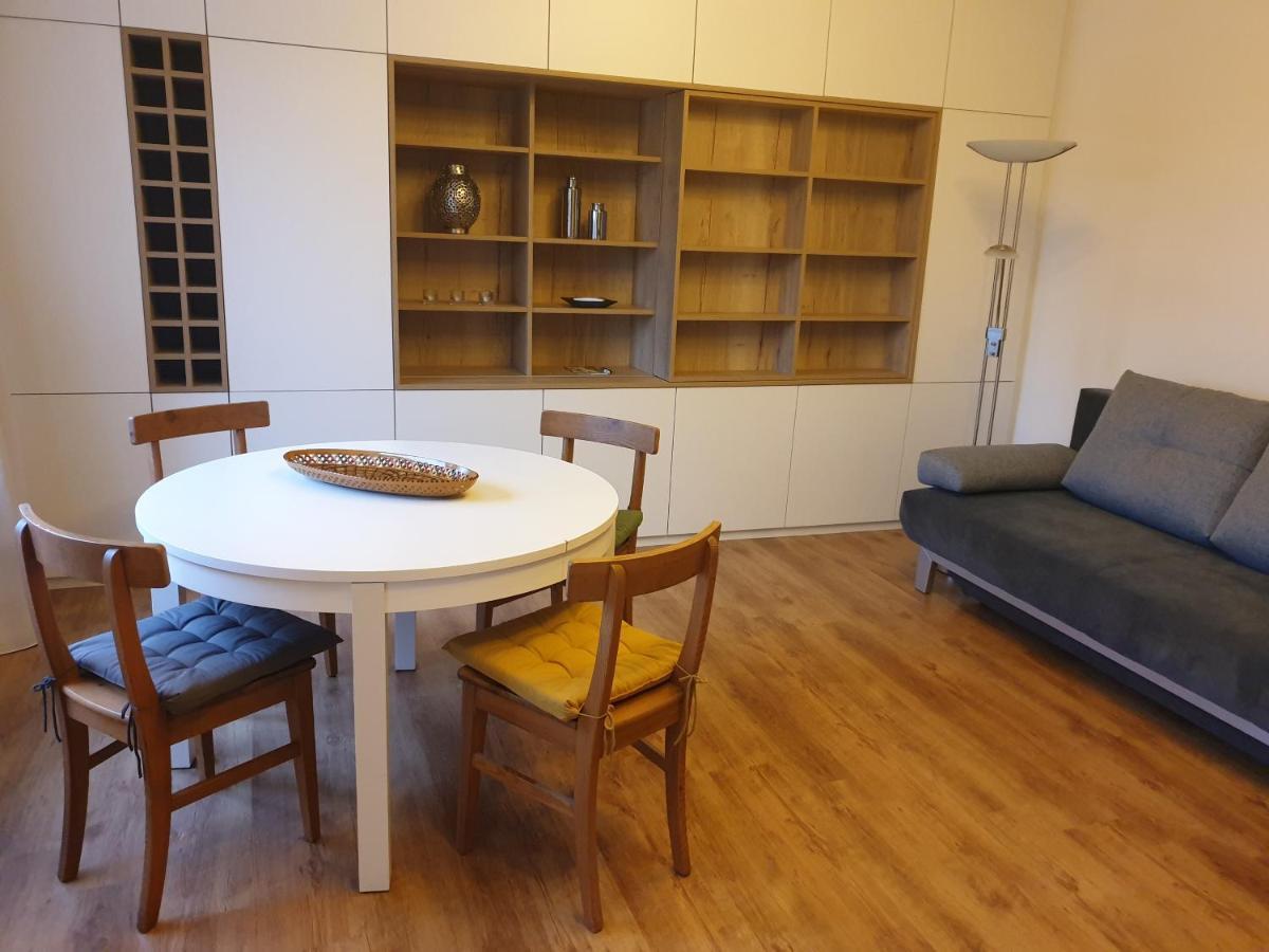 Apartment Stockerau Eksteriør bilde